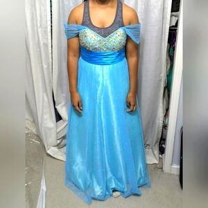 Prom dress